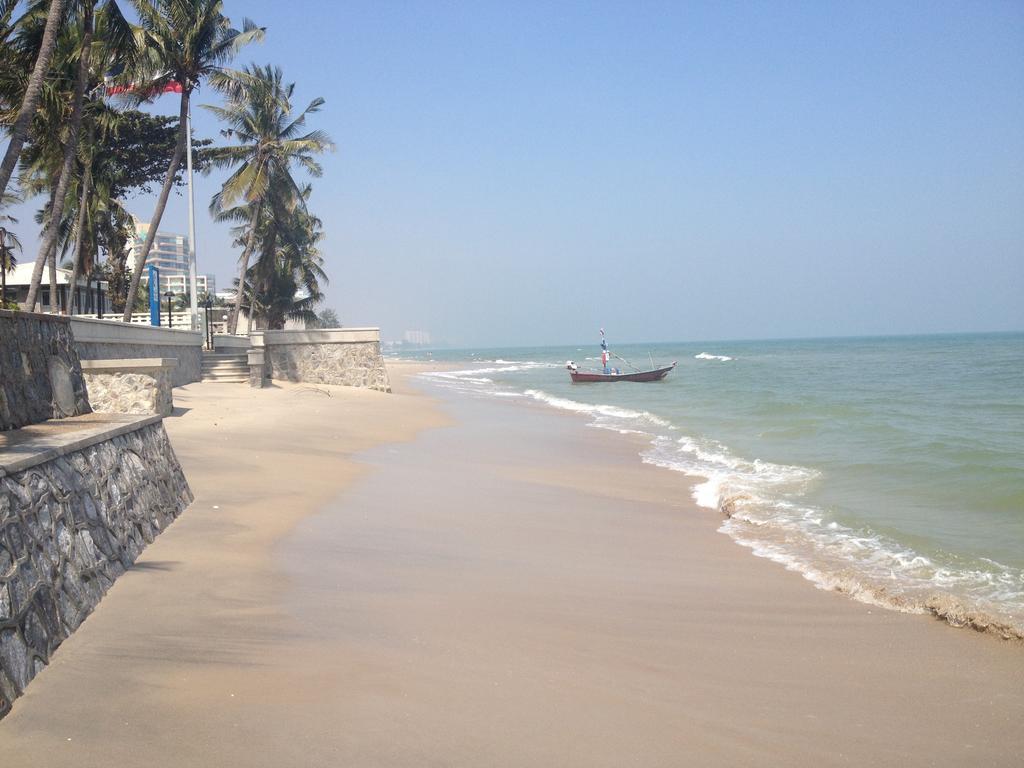 Baan Lom Talay Hua Hin Exterior foto