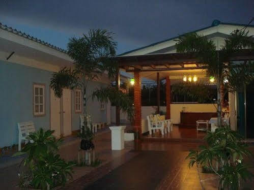 Baan Lom Talay Hua Hin Exterior foto